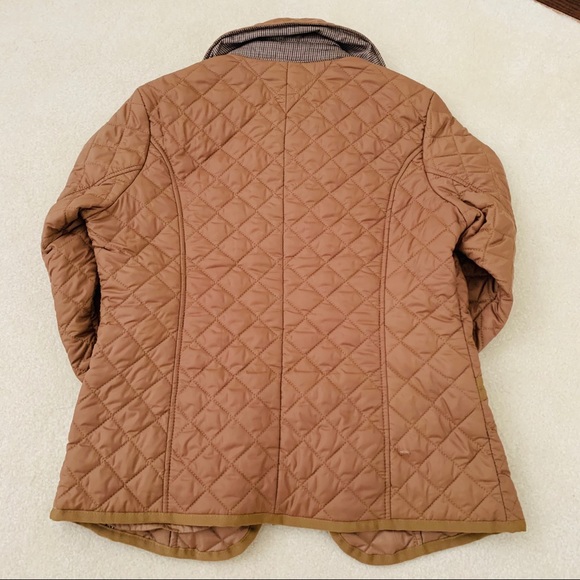 👚 3/$40 - Tommy Hilfiger Quilted Jacket - Picture 7 of 8